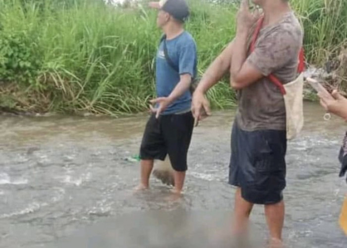 Warga Rejang Lebong Temukan Mayat Bocah Laki-laki Tersangkut di Pinggir Sungai