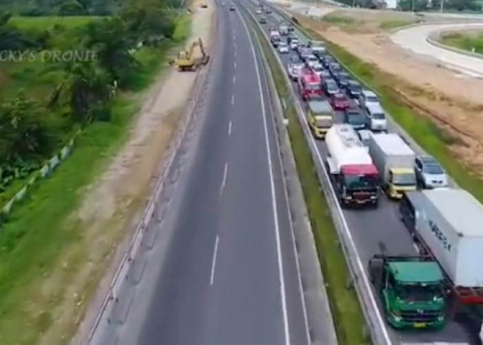 Truk Besar Ini Dilarang Melintas di Tol Trans Sumatera Mulai Besok