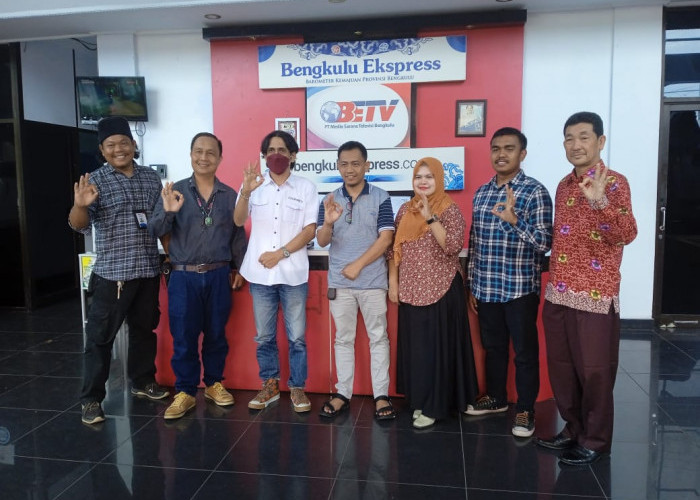 Apresiasi Siaran 24 Jam, KPID Bengkulu Kunjungi Graha Pena Bengkulu Ekspress Televisi 