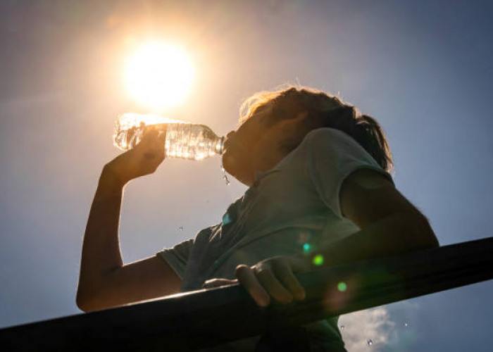 Tubuh Bisa Dehidrasi Tanpa Rasa Haus, Kenali 7 Tandanya Sekarang