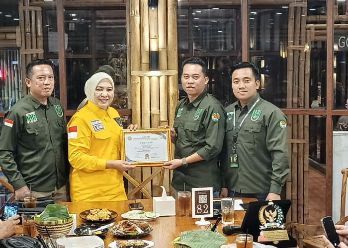 Momentum Halalbihalal, Senator Leni John Latief Resmi Jadi Dewan Pembina ARMI Bengkulu