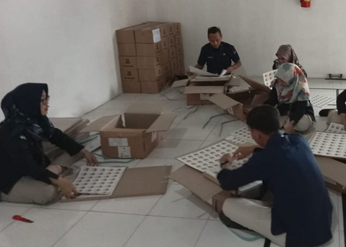 Ada 682 Segel Plastik Pemilu di Kota Bengkulu Mengalami Perubahan Warna