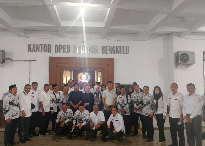 DPRD Provinsi Bengkulu Gelar RDP dengan MKKS Bahas Polemik Ijazah