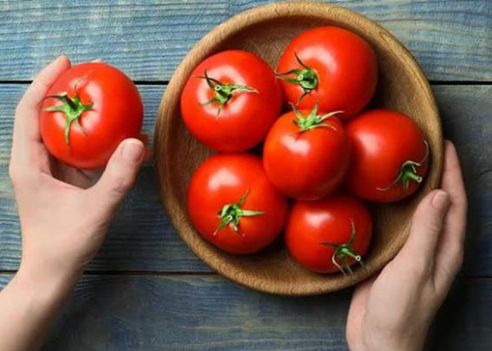 Jadi Awet Muda Berkat Kandungannya! Berikut 5 Manfaat Masker Tomat untuk Wajah, Atasi Kerutan hingga Jerawat