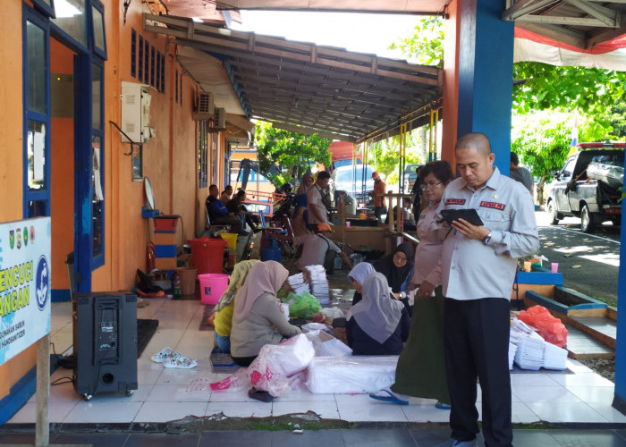 BPBD Kota Bengkulu Buka Dapur Umum Untuk Korban Banjir