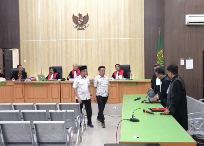 Praktik Jual Kios Pasar Panorama Rugikan Negara Rp12 Miliar, 2 Eks Pejabat Dituntut Segini