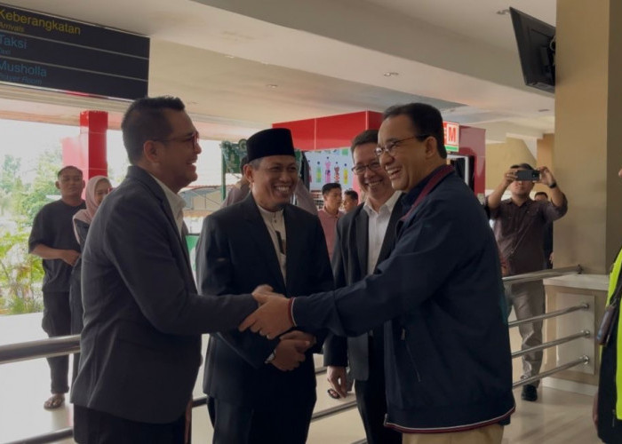 Anies Baswedan Tiba di Bengkulu Pagi Ini, Dikabarkan Bakal Hadiri Prosesi Sakral