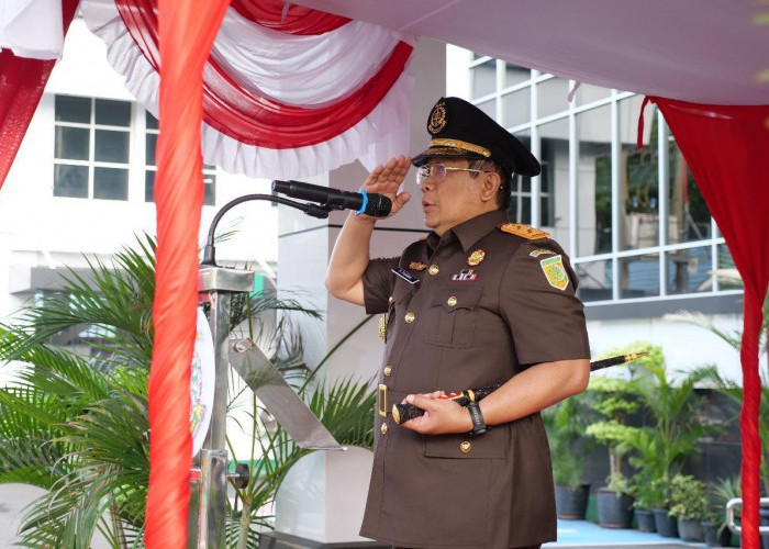 Kajati Bengkulu Ajak Pegawai dan Masyarakat Bengkulu Teladani Pahlawan dan Cintai Negeri