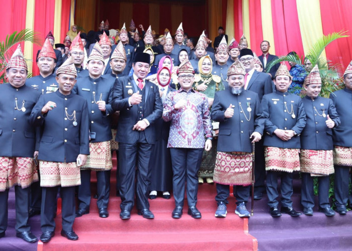 HUT Kota Bengkulu ke-304, Menteri Anas: Momen Pacu Kinerja Pemerintah Layani Masyarakat