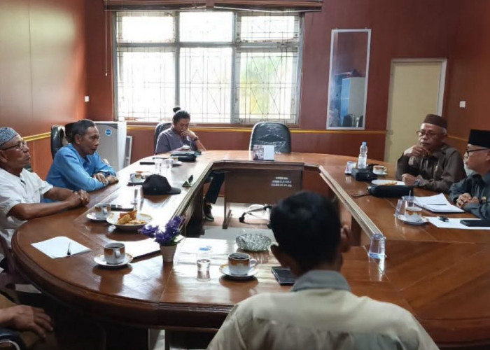 Tuntut Kades Keban Agung Satu Dicopot, Ini Tanggapan Bupati Rifai Tajjudin