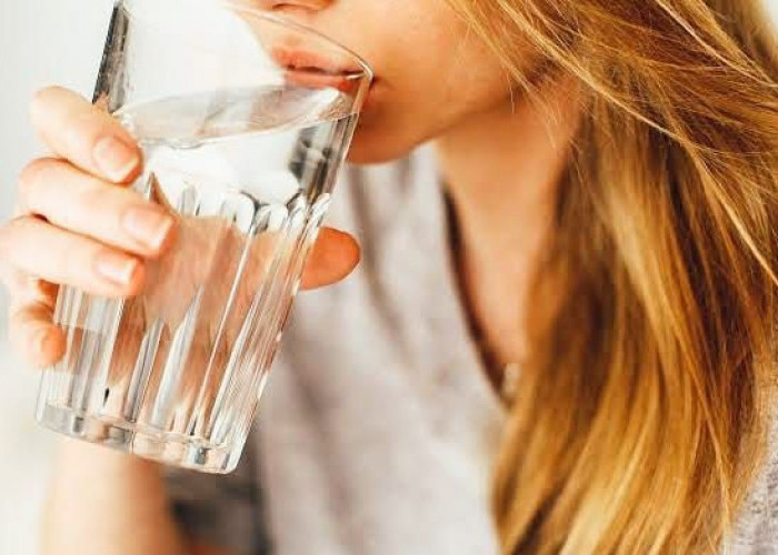 Inilah Sederet Manfaat Air Putih untuk Kesehatan, Berkhasiat Paling Ampuh Atasi Sakit Kepala