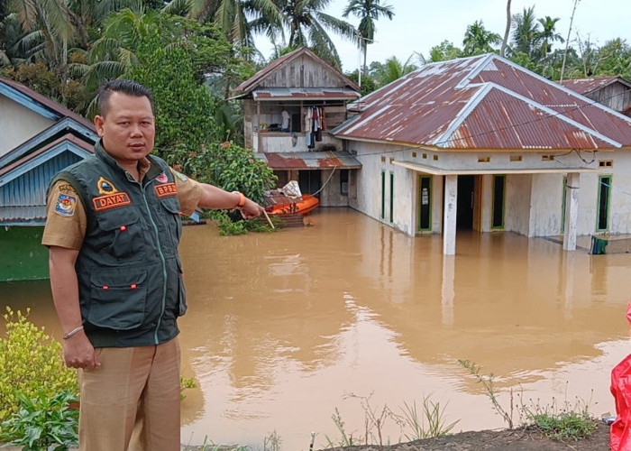 Bengkulu Tengah Dikepung Banjir: 54 Rumah di Taba Terunjam Terendam, BPBD Siagakan Perahu Karet