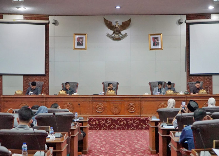 Walk Out Warnai Sidang Paripurna, Wagub Mian Tegaskan Pemprov Bengkulu Raih WTP 8 Kali