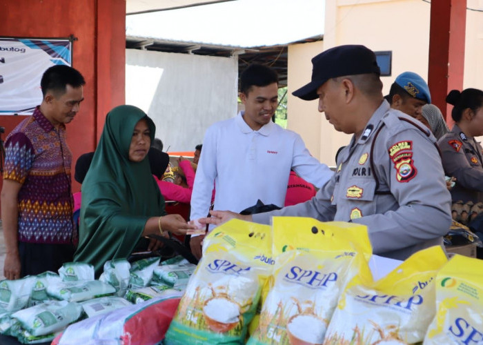 Gelar Bazar Pangan Murah, Polres Bengkulu Selatan Jual Beras SPHP Rp58 Ribu Jelang Lebaran