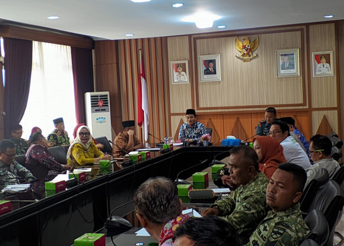 Pemprov Bengkulu Matangkan Persiapan HUT RI, Siapkan Panjat Pinang 81 Batang