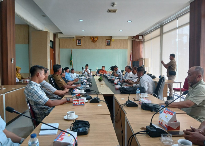 Harusnya Rp3.465, DPRD Bengkulu Geram Perusahaan Sawit Masih Beli TBS Petani Rp2.500/Kg