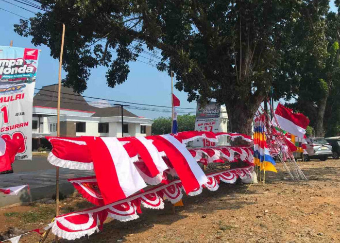 Jelang HUT RI ke-81, Pedagang Atribut Merah Putih Mulai Buka Lapak, Penjualan Diprediksi Ramai Awal Agustus