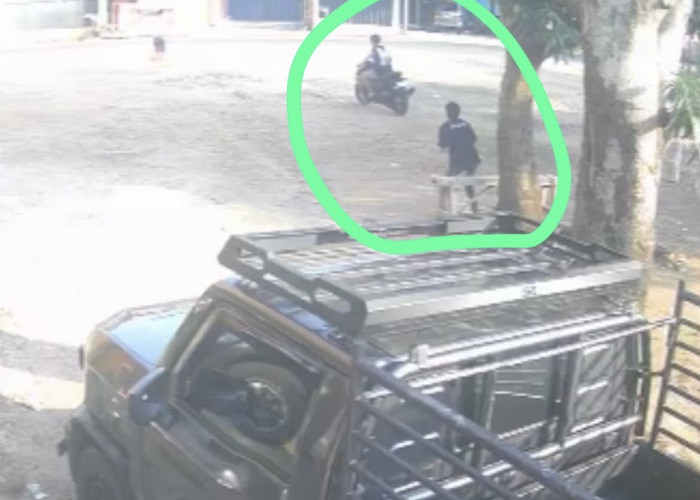 Lengah Main HP Saat Panaskan Motor, Kendaraan Karyawan Toko di Tanah Patah Raib dalam Hitungan Detik