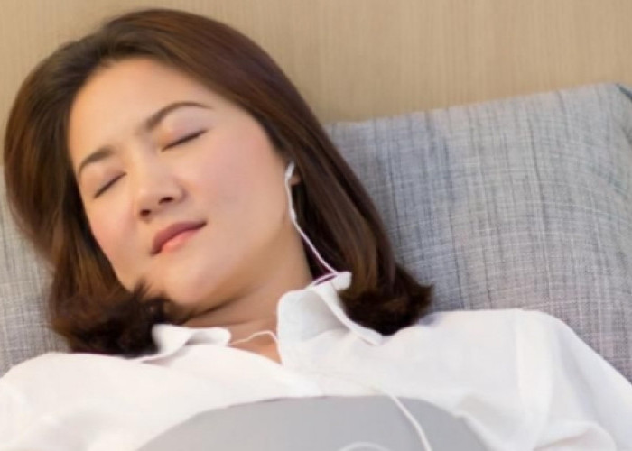 Bahaya Penggunaan Headset Saat Tidur, Mempengaruhi Pendengaran Intip Risikonya di Sini!