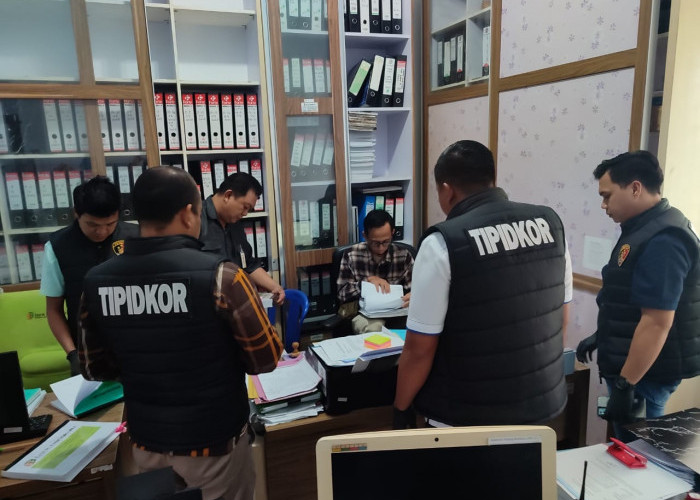 Dugaan Kredit Fiktif, 2 Gedung Kantor Bank Bengkulu Cabang Lebong Digeledah 