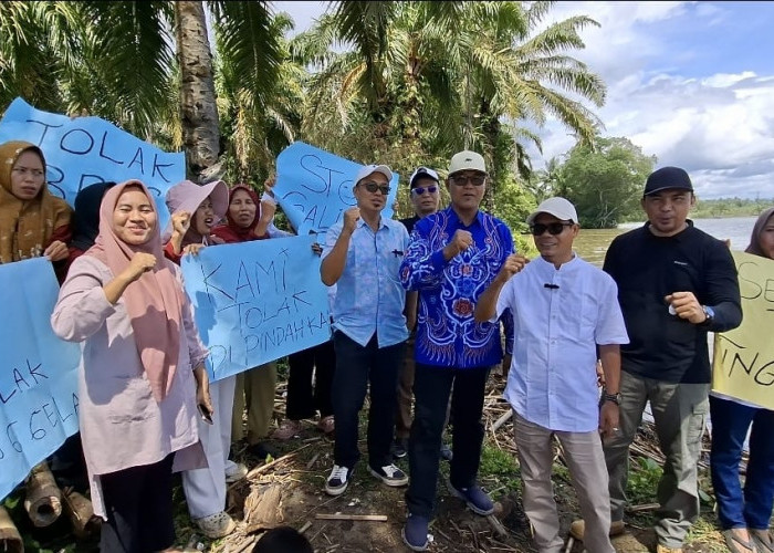 Waka I DPRD Provinsi Bengkulu Tinjau Lokasi Abrasi Pondok Kelapa, Targetkan Penanganan Fisik 2027