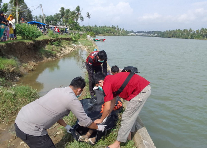 Warga Desa Sibak Ditemukan Meninggal di Muara Sungai Muar