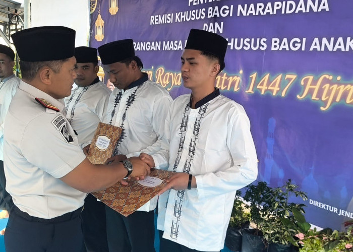 Idulfitri 1447 H, 1 Warga Binaan Lapas Kelas IIA Bengkulu Sujud Syukur Langsung Bebas