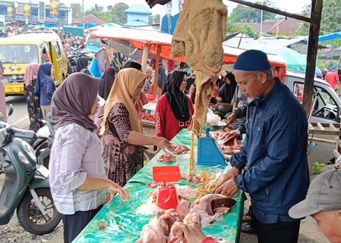 Stok Menipis, Daging Sapi di Taba Penanjung Ludes Diserbu Warga Meski Harga Merangkak Naik