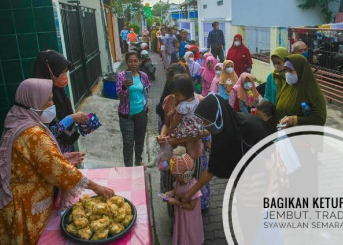 Bagikan Ketupat Jembut, Namanya Menggelikan Tapi Jadi Tradisi Syawalan Masyarakat di Semarang