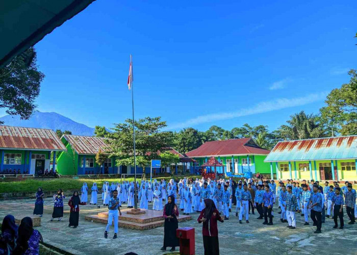 Kekurangan Komputer, SMAN 5 Lebong Harapkan Bantuan Pemprov Bengkulu untuk Dukung Pembelajaran dan Ujian