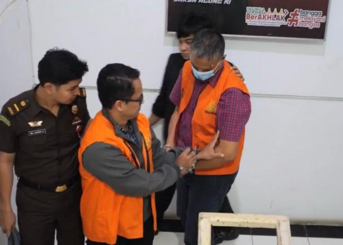 Korupsi PLTA Musi: 2 Pejabat PLN Ditahan Kejati Bengkulu, Modus Mark-Up Harga hingga Rp15 Miliar!