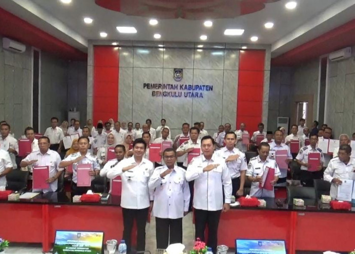 Tandatangan Perjanjian Kerja dan Pakta Integritas 2026, Bupati Bengkulu Utara Dorong OPD Berburu Program Pusat