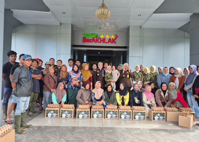 Pasukan Kuning Dapat Bingkisan Sembako Ramadan dari Kejari Kepahiang