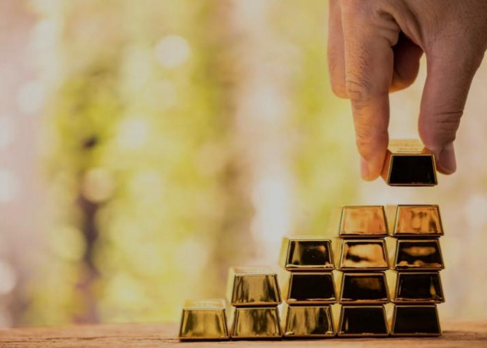 Paling Untung dan Aman, Investasi Emas Mana yang Lebih Cuan, Seri Lama atau Baru? 