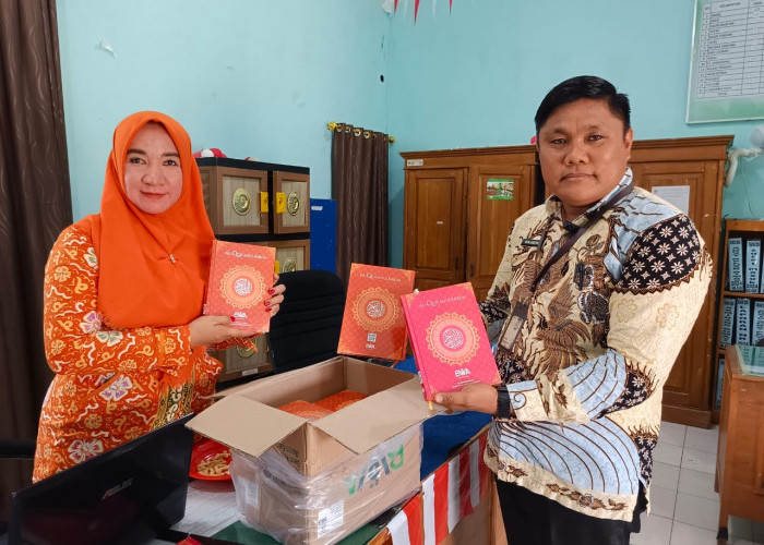 BWA Distribusikan 1.600 Al-Quran ke Kabupaten Kaur