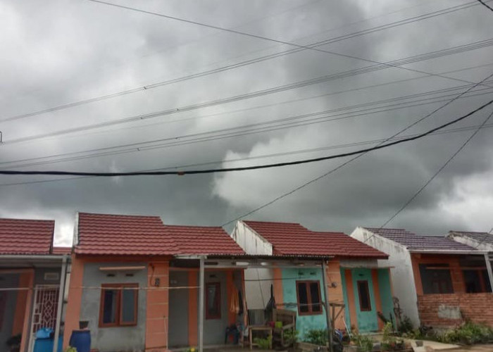 Tiga Hari Kedepan Seluruh Wilayah di Provinsi Bengkulu Berpotensi Diguyur Hujan Lebat 