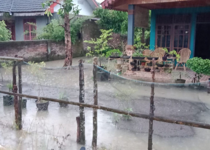 Drainase Hancur, Rumah Warga Desa Kembang Seri Terancam Terendam Banjir