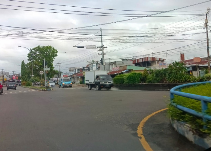 Traffic Light di Simpang Pagar Dewa Mati, Warga: Belum Ada Perbaikan
