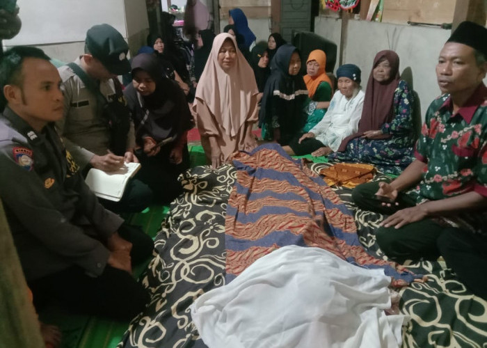 Satu Keluarga Tersambar petir: 1 Orang Meninggal Dunia, 3 Lainnya Dirawat di RSUD Argamakmur