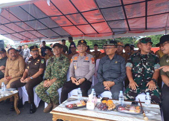 Saksikan Penerjunan Kopassus, Kapolda Bengkulu Petik Pelajaran Disiplin dan Naluri Tempur