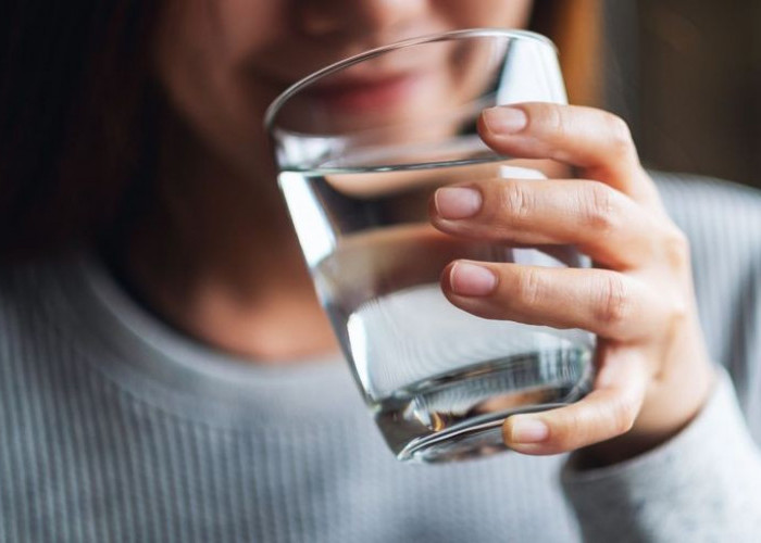Minum Air Putih Mampu Atasi Gula Darah, Cek di Sini Tips Lainnya Agar Kadar Darah Stabil