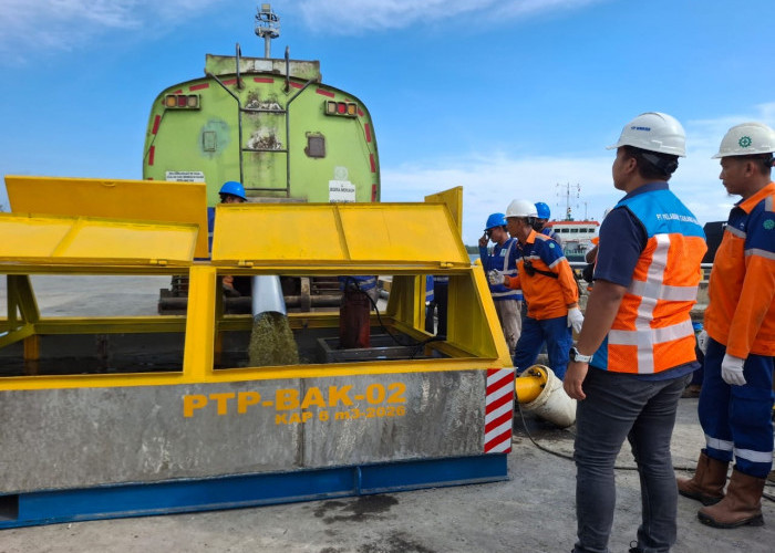 Pelabuhan Pulau Baai Optimalkan Layanan Drop Tank, Produktivitas Kargo Curah Cair Naik 2 Kali Lipat
