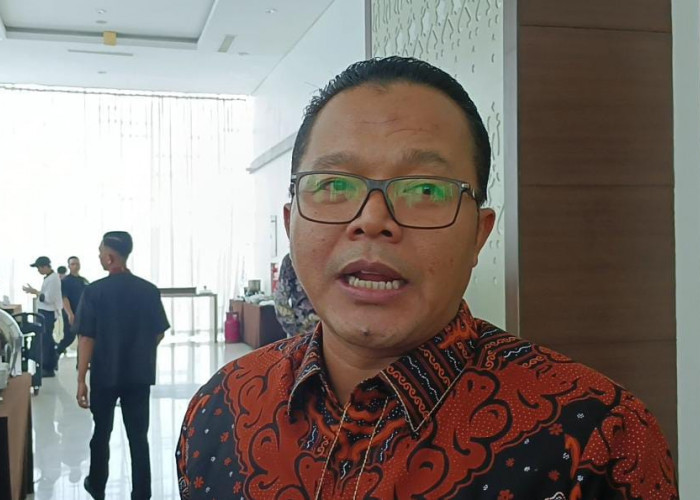 Bawaslu Provinsi Bengkulu Minta Peserta Pemilu 2024 Tertibkan APS Secara Mandiri