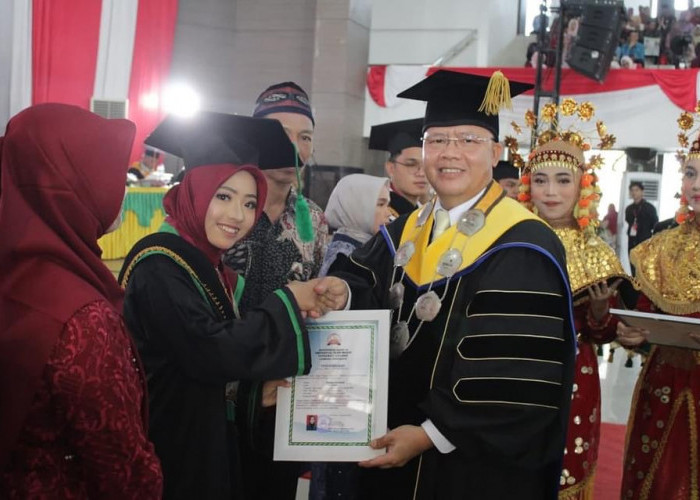 Gubernur Rohidin Dorong Universitas Fatmawati Soekarno Bengkulu, Buka Fakultas Baru