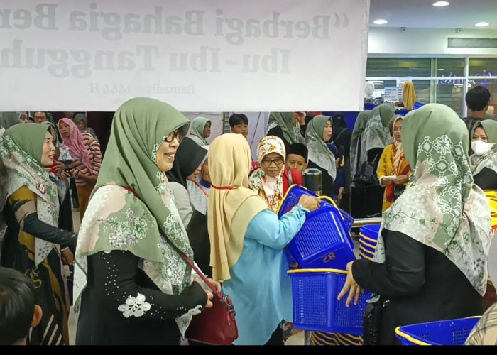 221 Ibu-ibu Tangguh Dapat Kupon Belanja dari Komunitas Odot Bengkulu