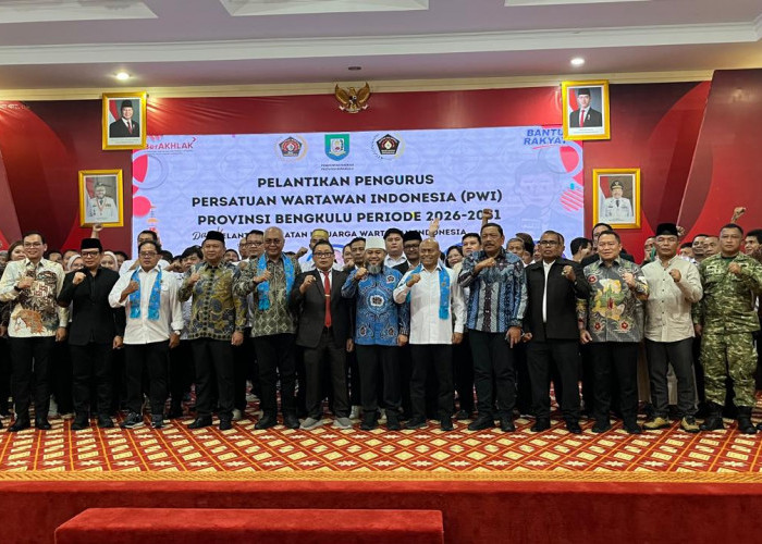 Marsal Abadi Nahkodai PWI Bengkulu 2026-2031, Gubernur Helmi Hasan: Jaga Independensi Pers