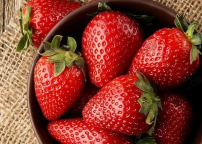 Secukupnya, Cek Efek Samping Konsumsi Strawberry bagi Kesehatan, Hati-hati Berlebihan