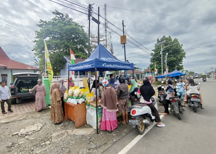 Jaga Stabilitas Harga, DKP Seluma Hadirkan Kios Pangan Murah di Alun-alun Tais