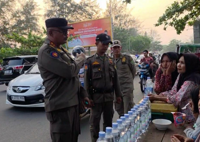 Cegah Kemacetan Festival Tabut 2026, Satpol PP Sterilkan Bahu Jalan Pantai Panjang