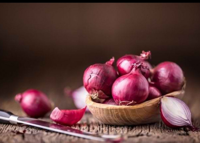Berbahaya! Cek Disini Efek Samping Konsumsi Bawang Merah Mentah Berlebihan
